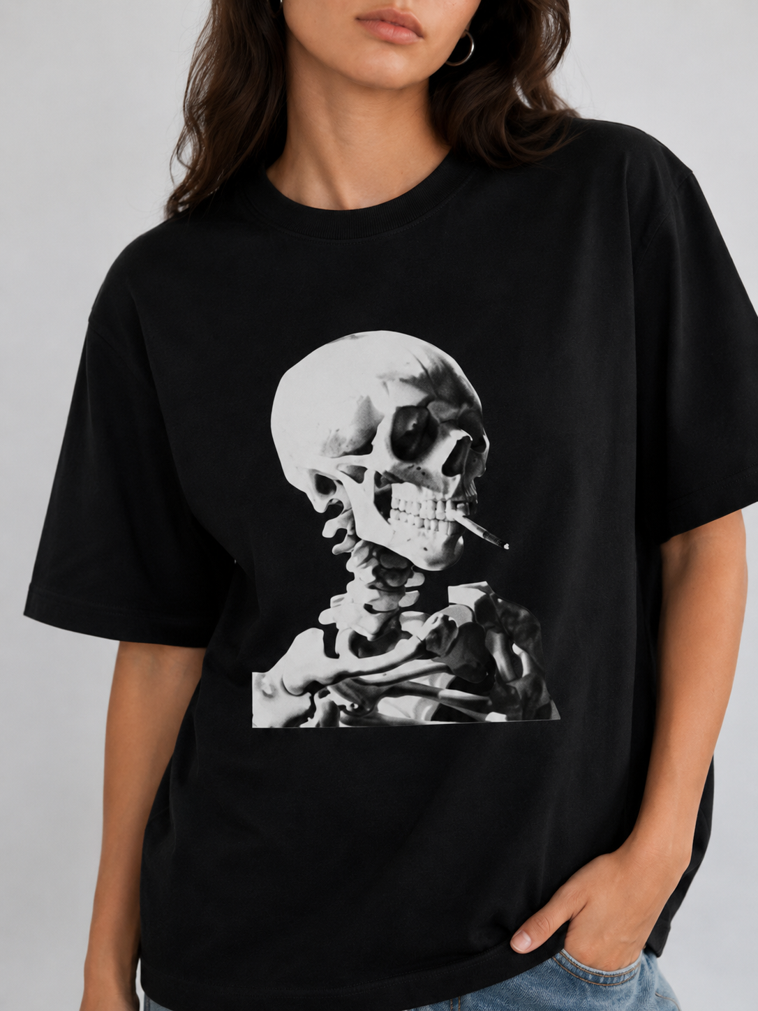 SKULL OF A SKELETON - T SHIRT